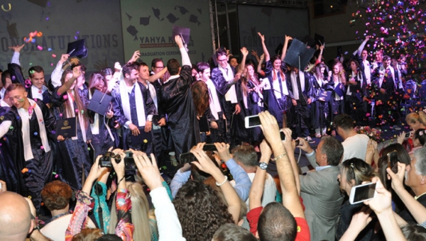 Yahya Kemal Koleji 2012-2013 yılı mezuniyet töreni